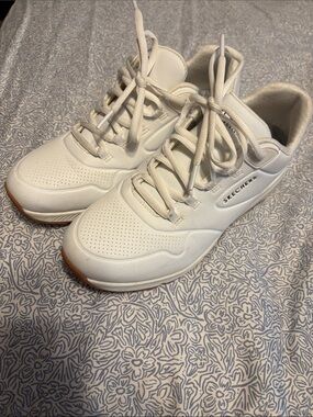 Skechers White Sneakers